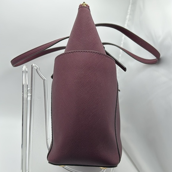 Michael Kors Medium Tote Saffiano Leather Merlot EUC - Picture 5 of 16